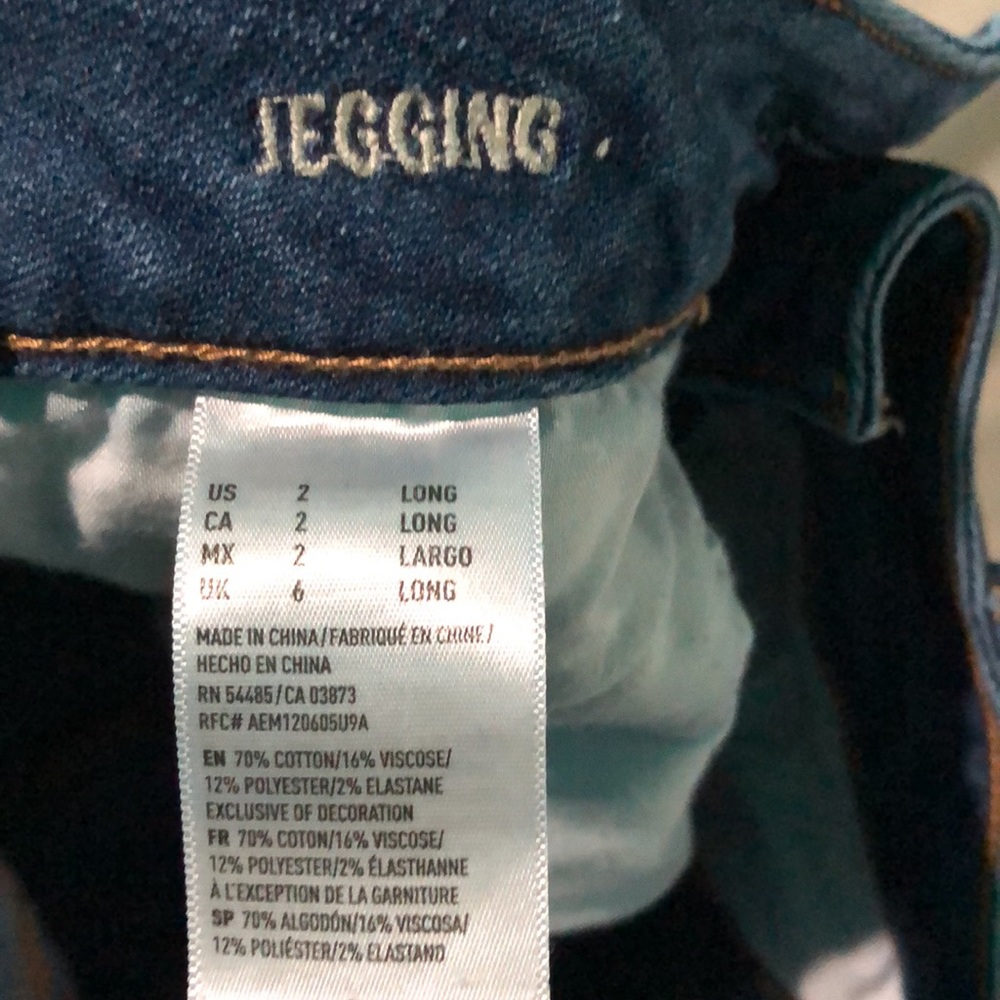 Like new American eagle jeans - Picture 3 of 3